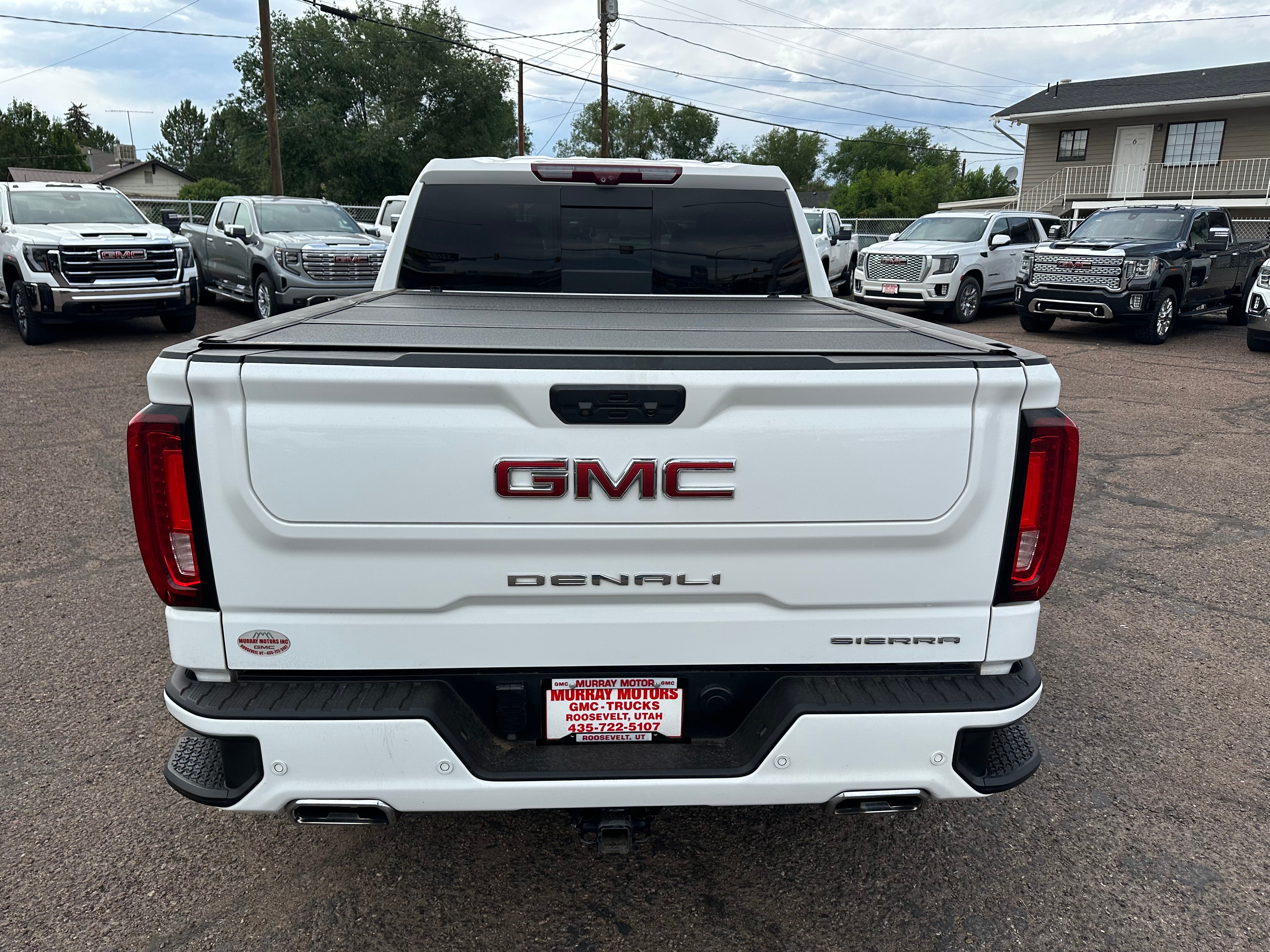 2023 GMC Sierra 1500 — interior view